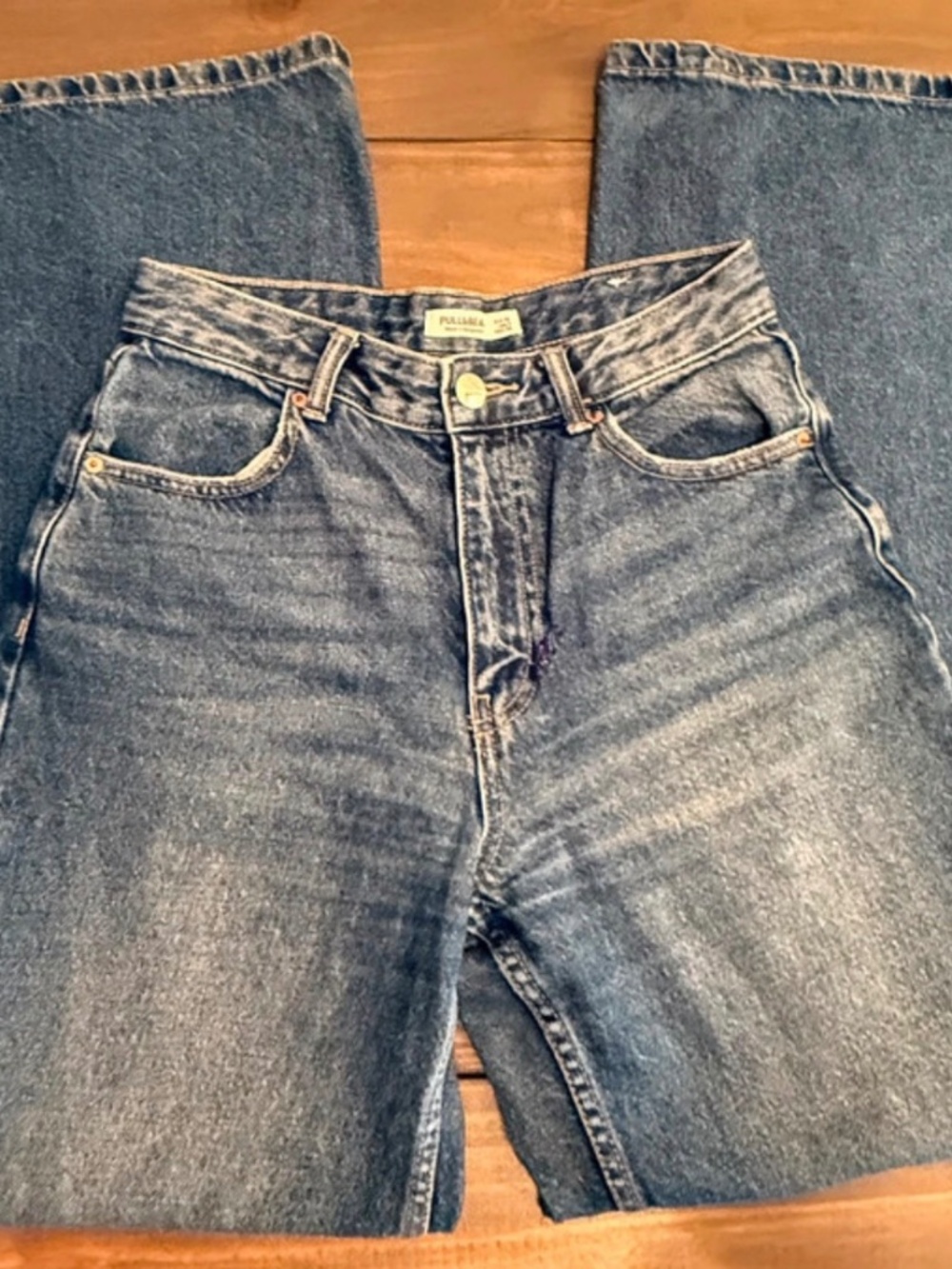 Pull&Bear wide leg jeans